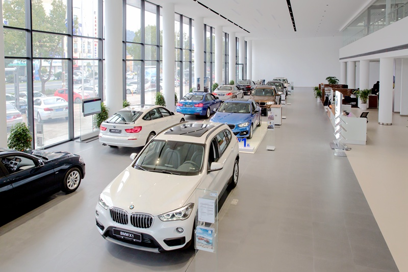 1619776206162812.jpg 汽車銷售展廳_副本.jpg