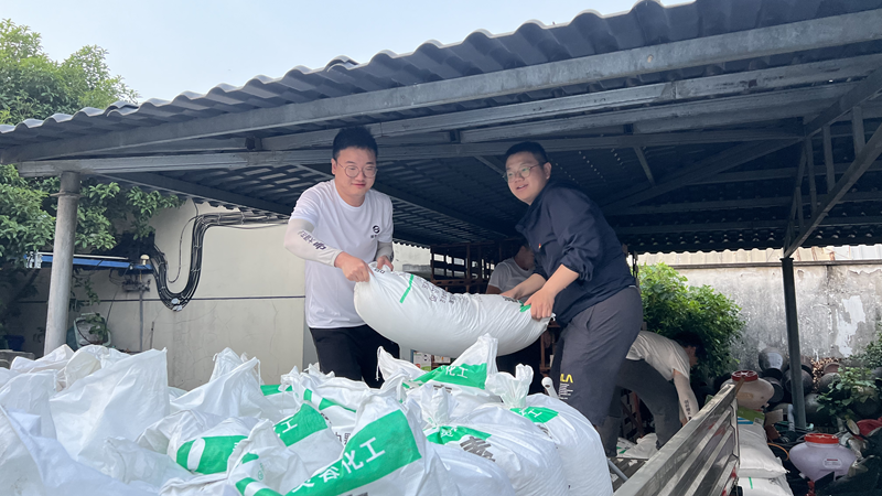 省供銷社、興合集團和浙農股份共同開展2022年供銷青年走基層活動